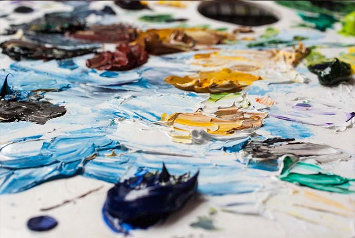 Jean-Yves Domont dans son atelier de peinture, photo 3